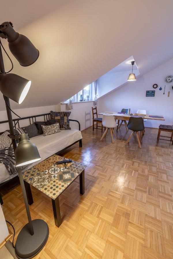 Haus Agnes, *